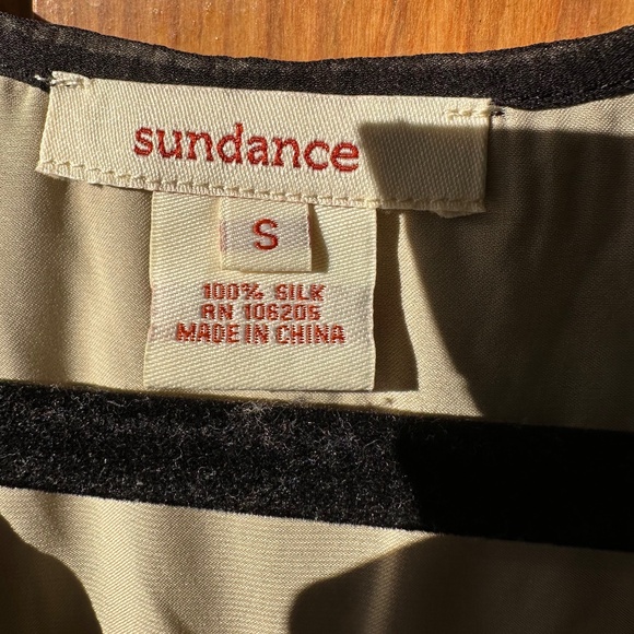 Sundance lace sleeveless V-neck dress, black, mini, size Small - Picture 5 of 8